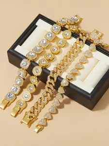 The four piece zircon sparkling bracelet tennis bracelet hip-hop luxurious and fashionable buckle lock bracelet is suitable for daily wear, vacation and dating occasions, and is also a surprising and exquisite small gift Trendy Jewellery Accessories