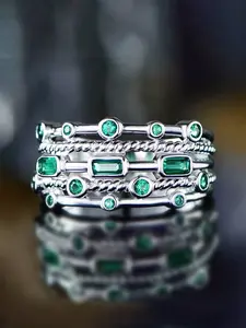 1 PC Romantic Green Cubic Zirconia Ring For Women For Valentine's Day Gift Wedding Band Jewelry Bridal Eternity Ring