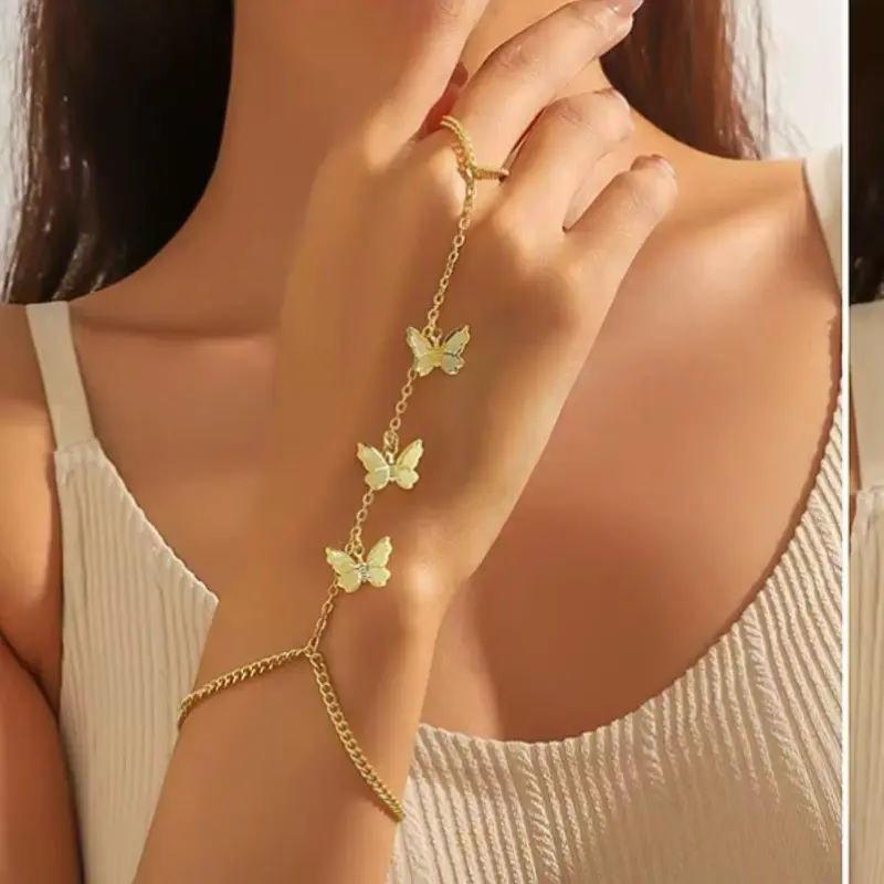 Interlocking Finger Chain, Exclusive-Style Fashionable Accessory for Daily Wear