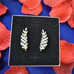 1 Pair Fashionable Wheat Ear Tassel Ear Cuffs