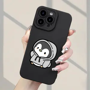 This Cute Penguin Hooded Design Phone Case, TPU Shockproof Full Protective Case, Suitable for iPhone 17/16/15/14/13/12/11 Pro Max Plus Air E XS and Promax Mini, Is an Ideal Gift for Friends and Family, Ms1573