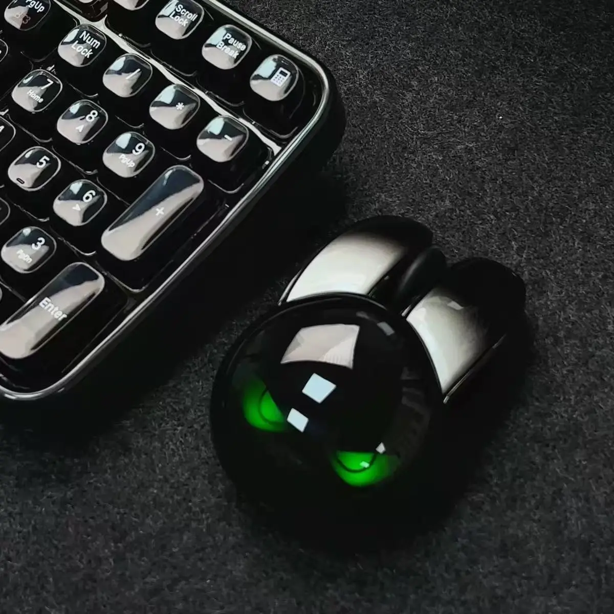 Cute Wireless Mouse for Kids Bunny Rabbit Ear LED Mouse Rechargeable Computer Mouse Wireless Mouse Gift for Girls Boys