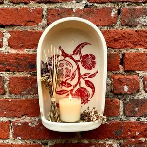 High-End Resin Craftsmanship, Saintly Wall Decor, Versatile Room Decoration, Ideal Gift for All Holidays, Unique Home Accessories