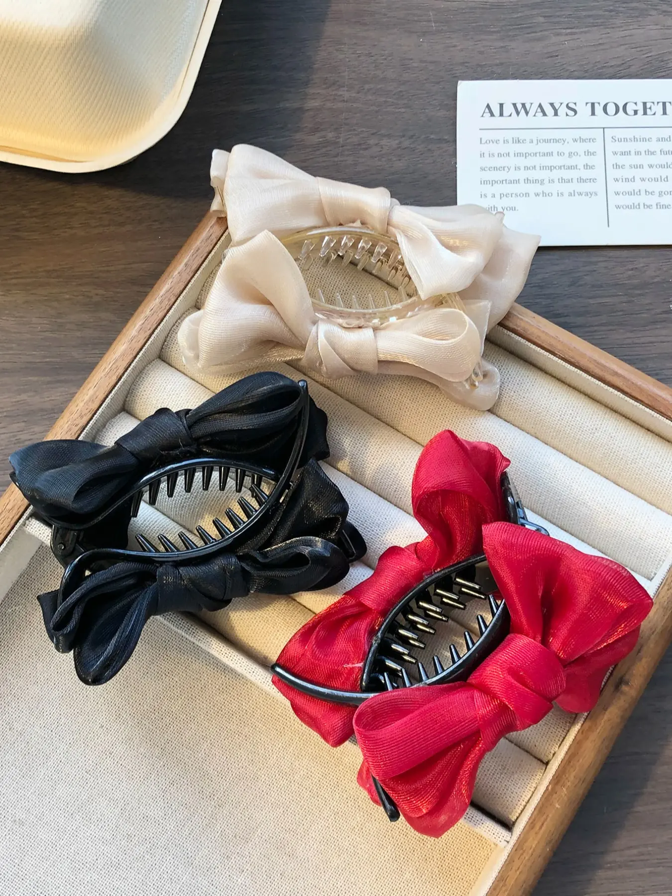 3-piece set of mesh Bowknot Design classic color medium-sized hair grips for women, elegant, simple, and sweet style, suitable for bun hair, updo, and ponytail grips Bow Clips