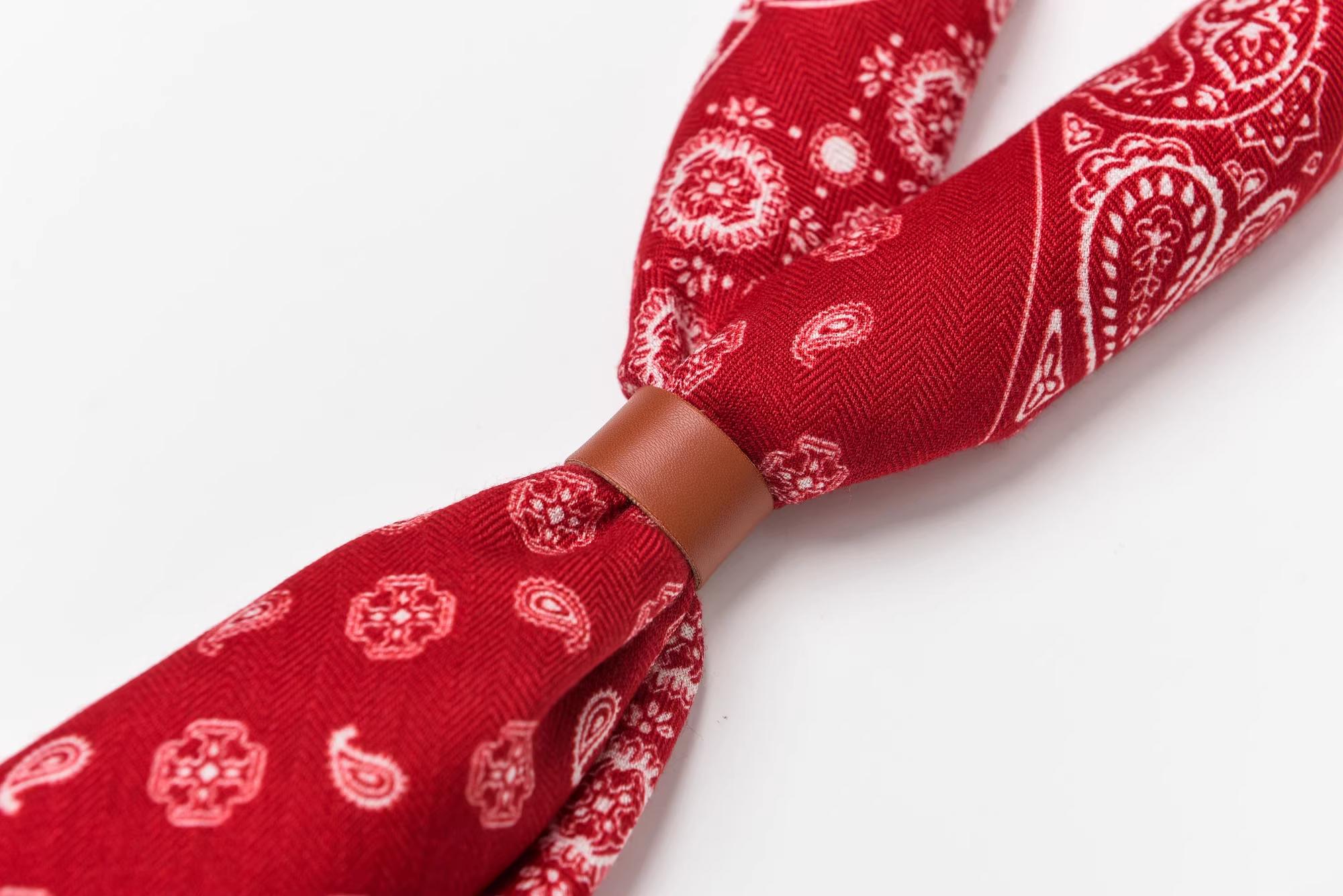 head scarf square scarf Men’s 100% Mulberry Silk Wool Square Scarf/Neck Wrap – Retro Style,viral scarf trending now , Suit Accessory, Shirt Tie, Neck Scarf