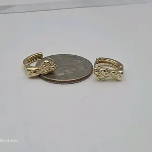 THE GRIM REAPER/LA SANTA MUERTE small hoops earrings  gold-plated