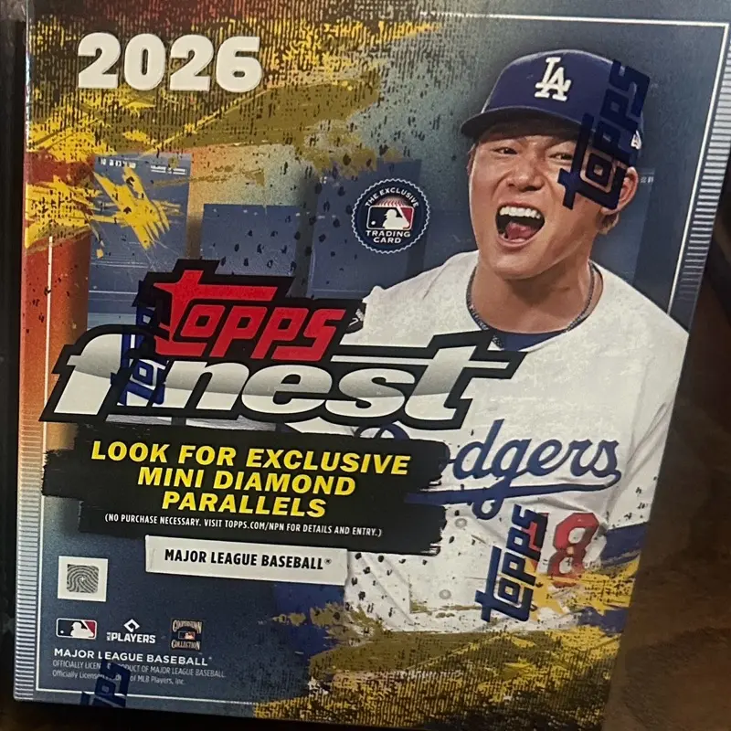 2026 Topps Finest MLB Mega Baseball Trade Card Box, Sports Trading Cards, Collectible Sports Item