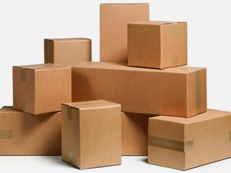 Shipping boxes (Multiple Sizes) Shipping boxes (Multiple Sizes)