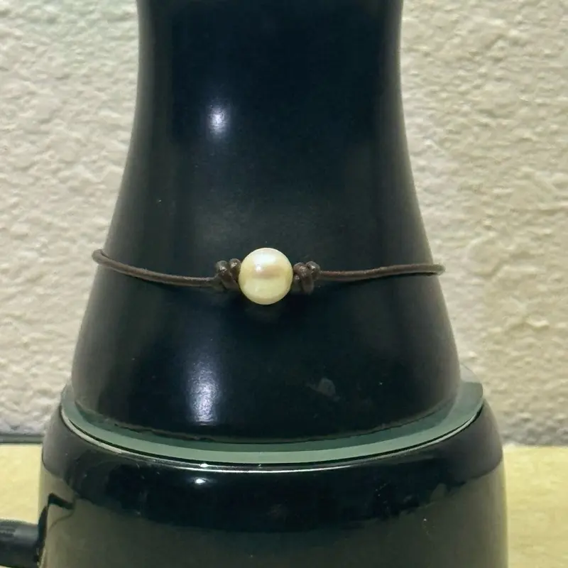 Single White Pearl, Brown Leather Cord Bracelet, Jewelry Accessory