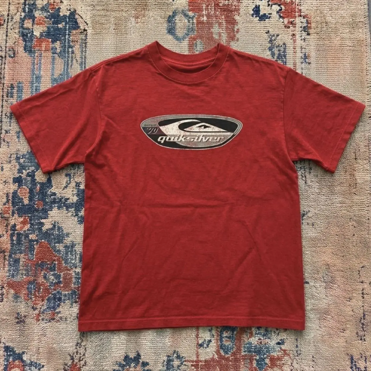 Quiksilver Surfing Vintage Design Baby Tee Vintage Y2K Inspired Baby Tee, Aesthetic Graphic Tshirt, Summer Tee, 90S,Y2K