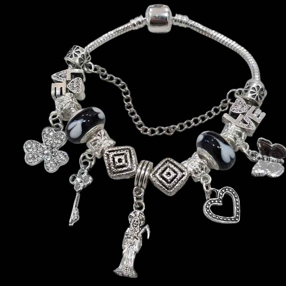 Love Santa M bracelet (you can add charms)