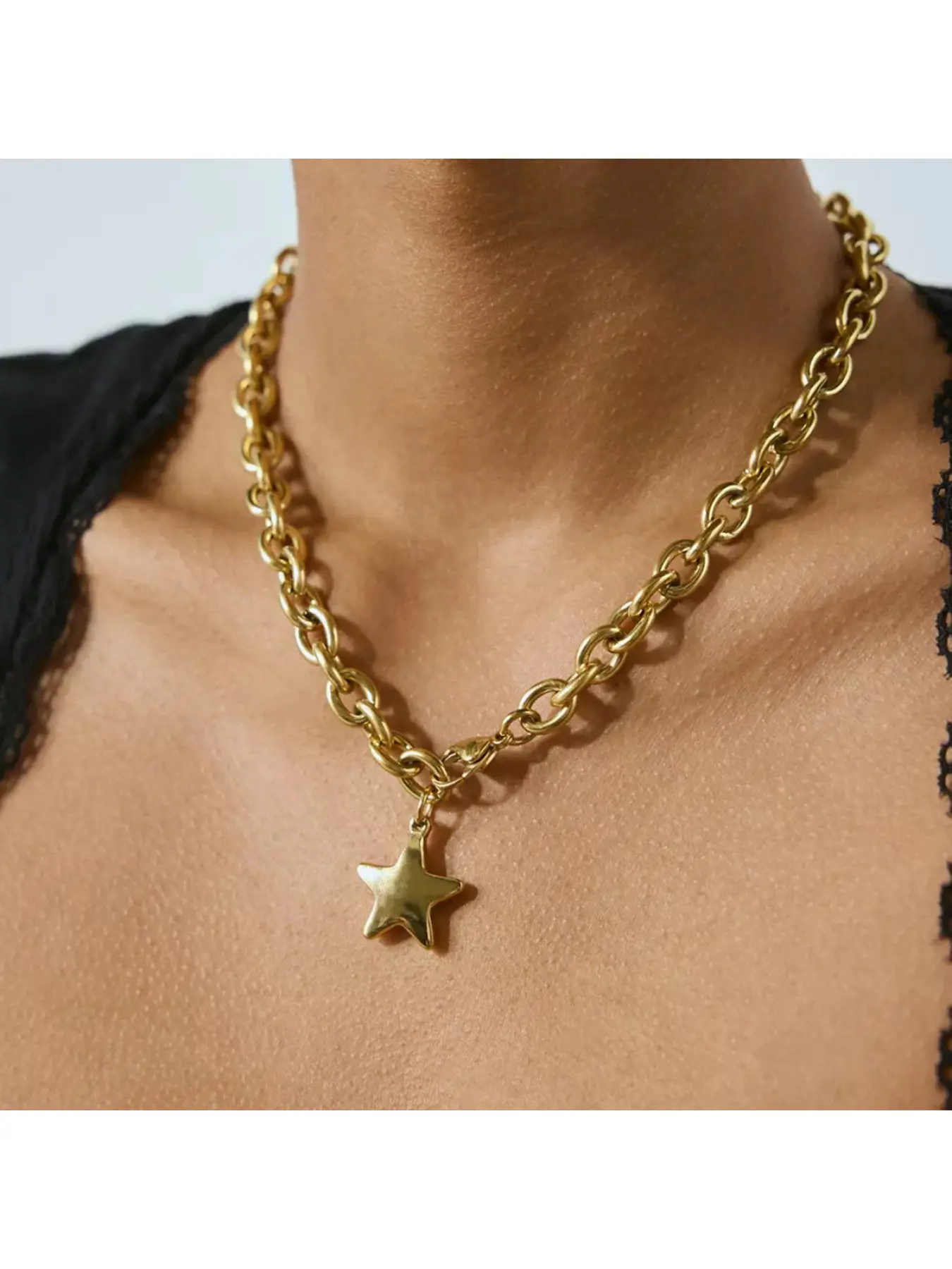 Stainless steel necklace - luxurious and exclusive, small-sized, five-pointed star titanium steel, non-fading, 18K gold jewelry, elegant and sophisticated for women, Star Shine Necklace