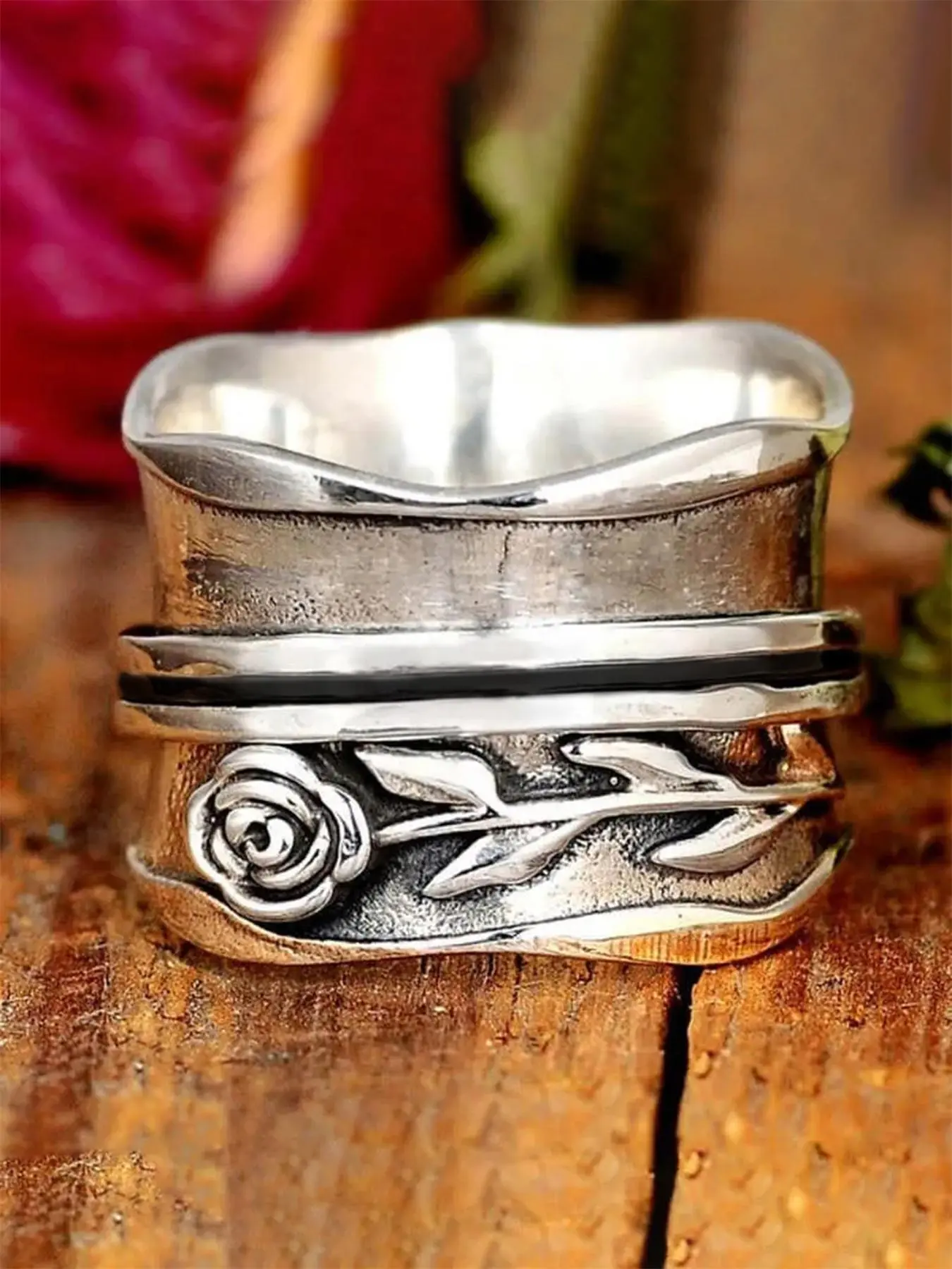 Vintage Flower Engraved Decorated Wide Elegant Ring, Vintage Bridal Ring, Statement Rings, Finger Rings, Engagement Promise Ring, Fashion Accessories for Women, Wedding Engagement Anniversary Party Jewelry Gifts