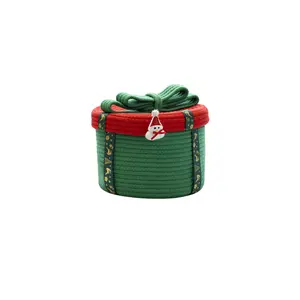 Christmas Gift Storage Basket Desktop Woven Basket for Household Living Room Snacks & Miscellaneous Items Festive Green Design
