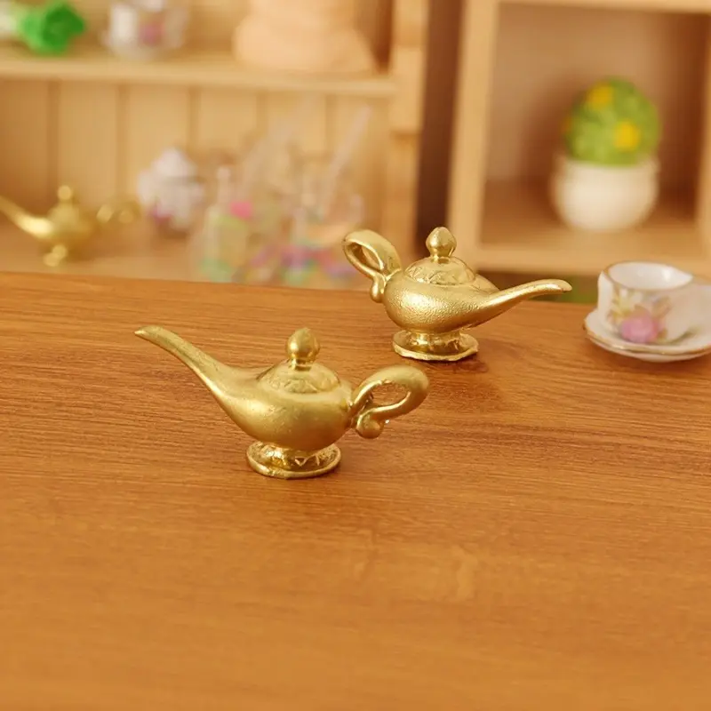2pcs Dollhouse Accessories Mini Golden Teapot Decoration Miniature
