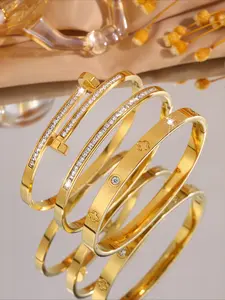 3pcs exquisite and fashionable stainless steel trendy style bracelet set, suitable for daily commuting scenes, is an excellent gift to showcase your taste