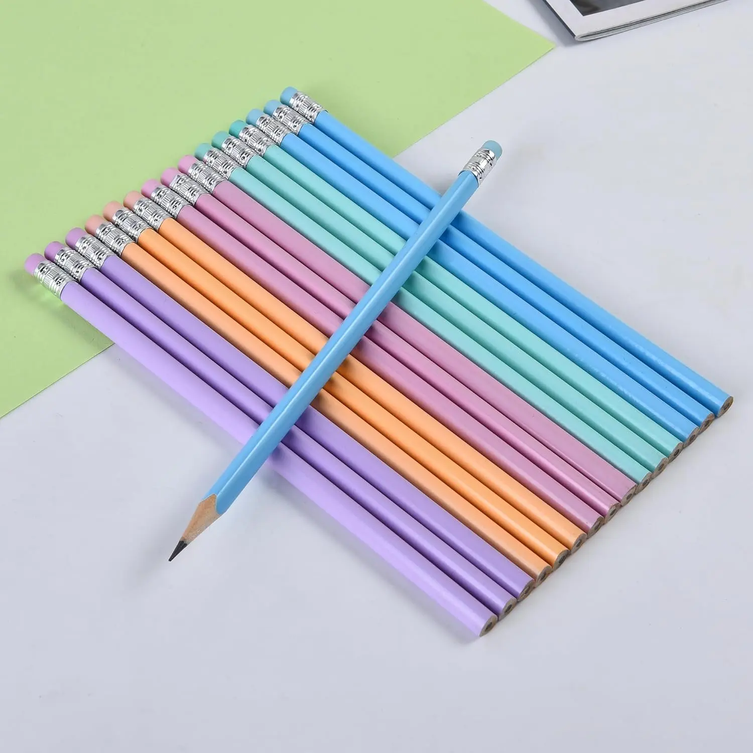 50 count Triangular Grip Wooden cased Pencils for  with Erasers,  Wedding Golf Triangle Pencils for School,Drawing, (50PCS)