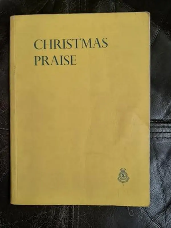 USED-Christmas Praise by unknown author (Paperback)