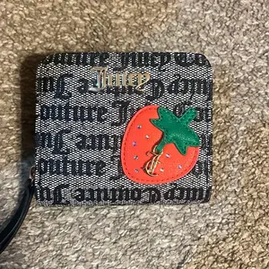 Juicy Couture Women's Wallet Multicolor, card holder, zipper