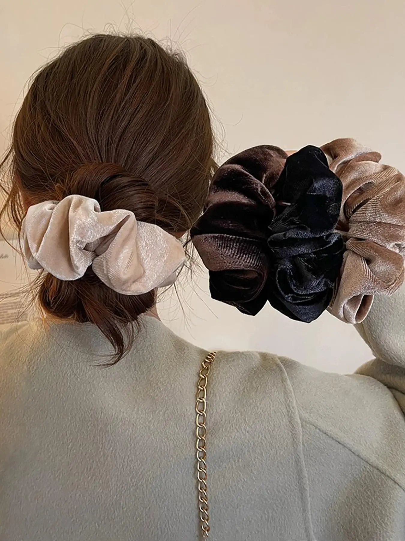 Velvet Scrunchies, High Stretch Thick Hair Ties, Durable Fashionable Hair Accessories Set for Women & Girls, Minimalist Headwear Suitable for Thick Hair, Hair Style Accessory