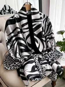 Women's Zebra Stripe Print Shawl Scarf, Fashionable Soft Lightweight Comfortable Shawl for All Seasons, Casual Versatile Scarf for Women