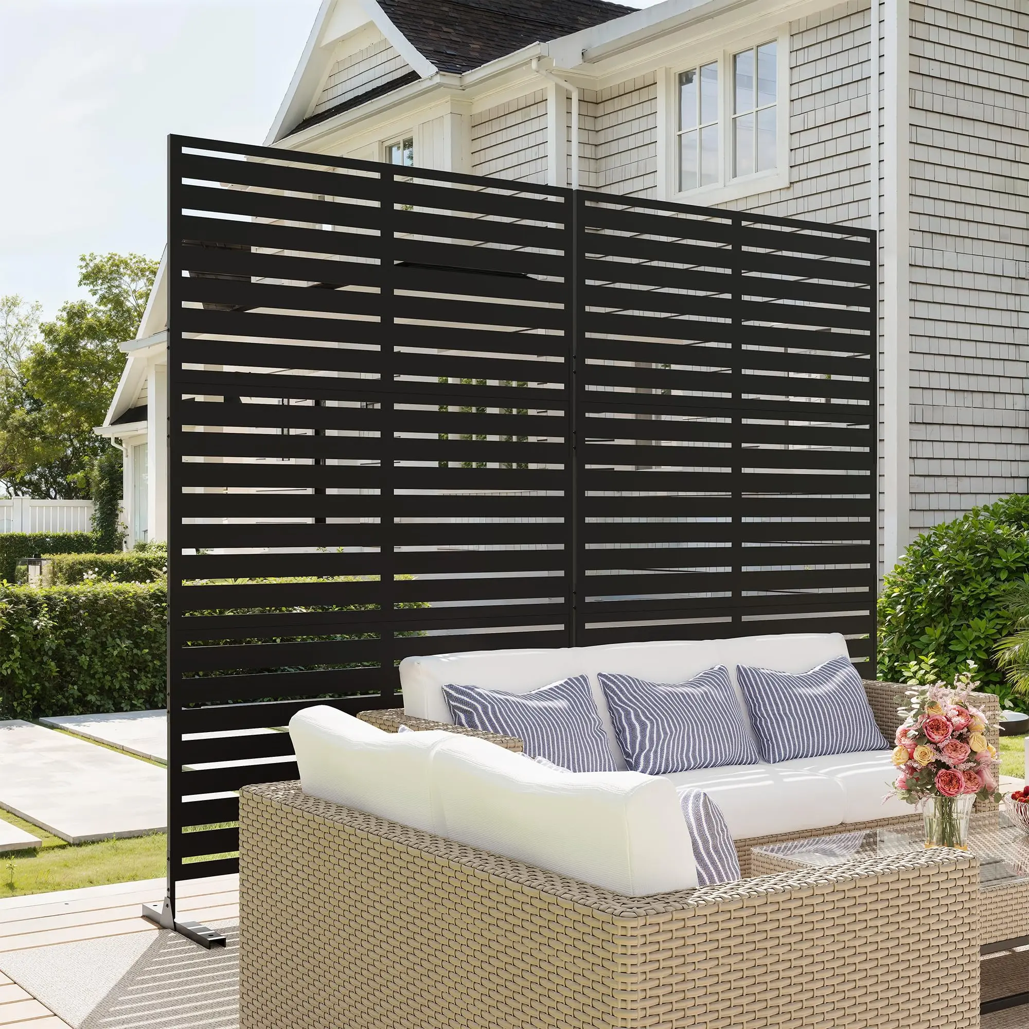 Outdoor Metal Privacy Screen, Freestanding Decorative Privacy Screen & Panels with Stable Stand, Patio Metal Screen Panel for Garden Yard Balcony Deck
