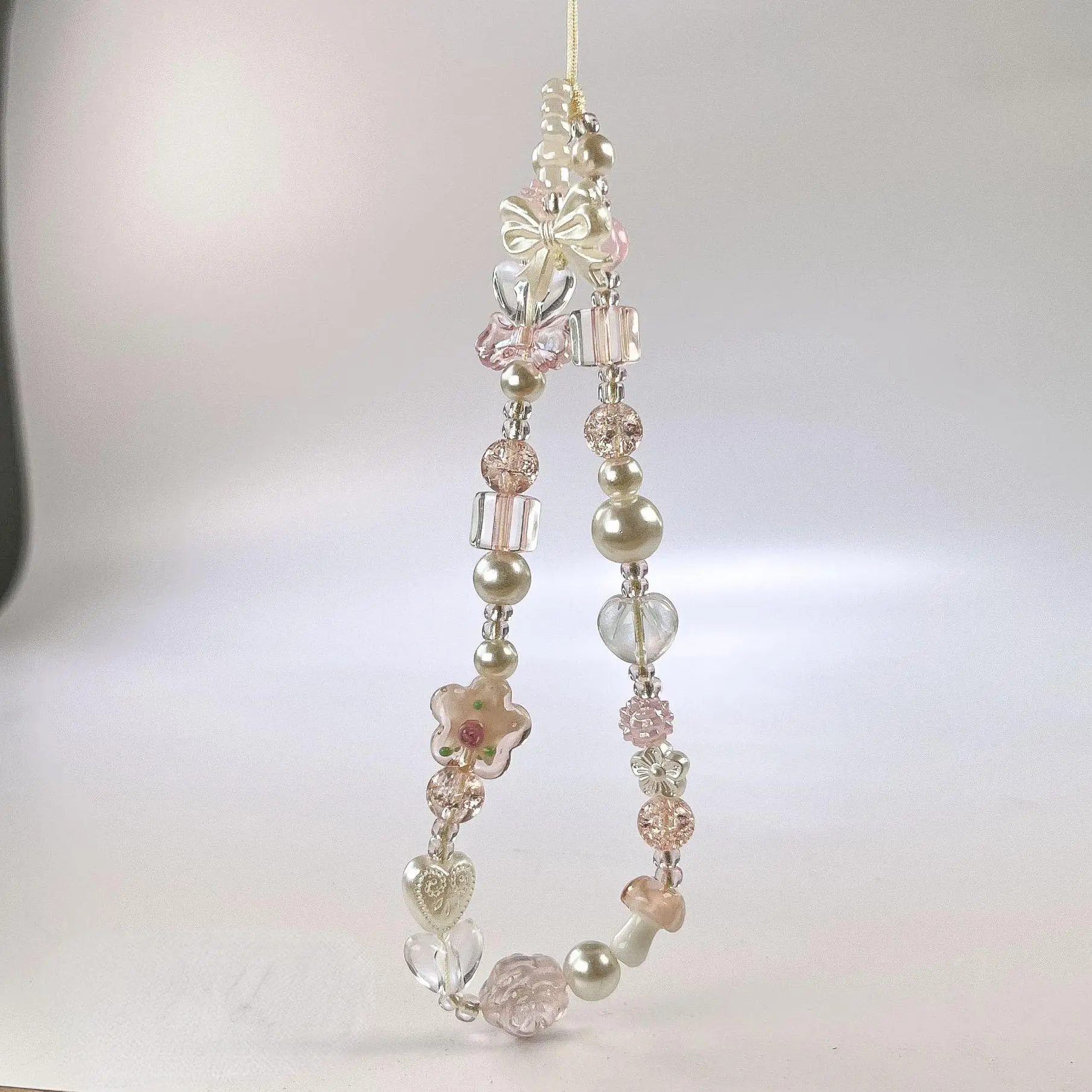Cute Flower & Bead Decor Phone Strap, Cell Phone Charm, Y2K Design Phone Lanyard, Fashion Phone Accessories for Women & Girls, Phone Decoration, Cellphone Accessories