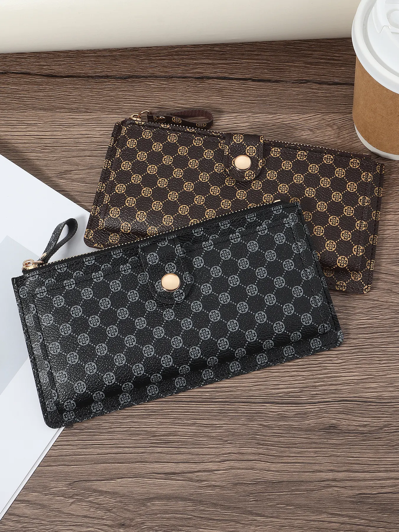 Fashionable women's long wallet, simple zipper multifunctional wallet, elegant women's long wallet, ultra-thin long wallet, wallet that can hold small phones, suitable for outdoor, travel, and back to school