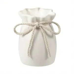 Faux Ceramic Plastic Vase, Desktop Tulip Artificial Flower Decorative Vase Faux Ceramic Plastic Vase, Desktop Tulip Artificial Flower Decorative Vase