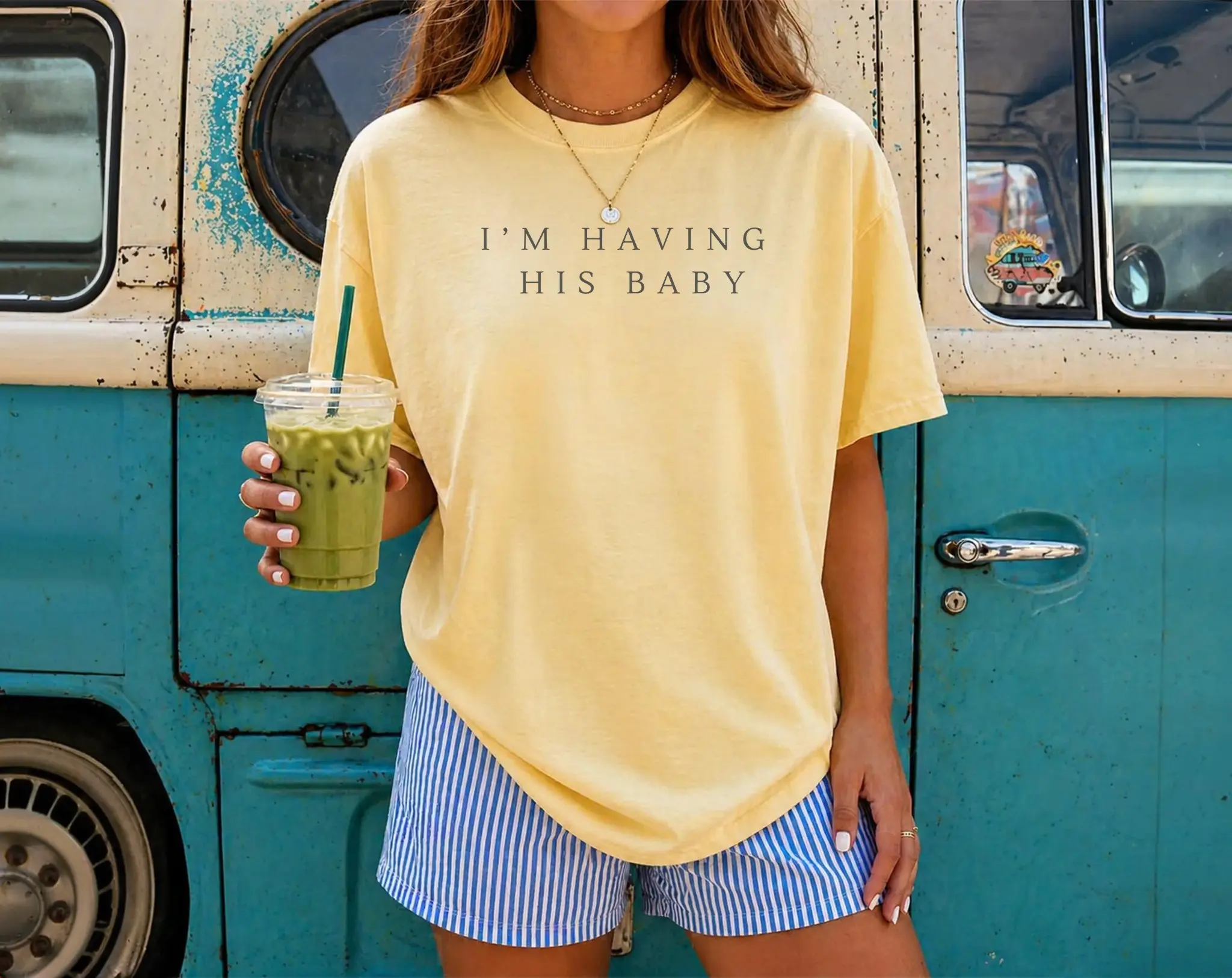 Im Having His Baby Pregnancy Announcement Shirt, Comfort Colors Minimalist Mom Tee, Baby Reveal Graphic Shirt, Expecting Mom T-Shirt, Maternity Announcement Tee, Simple Text Pregnancy Shirt, New Mom Graphic Tee for Women