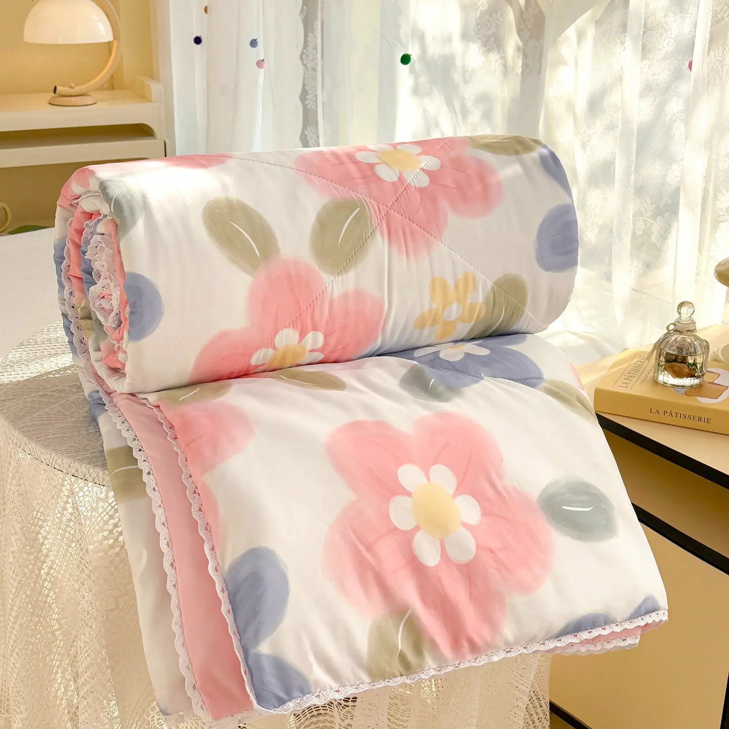 A lightweight summer quilt, Boho floral quilt, Bohemian Style Quilt, featuring lace trim and bold blue-and-pink floral print, soft, skin-friendly, perfect for summer bedrooms, offices, living rooms, Machine Washable Quilted, Boho Bedding