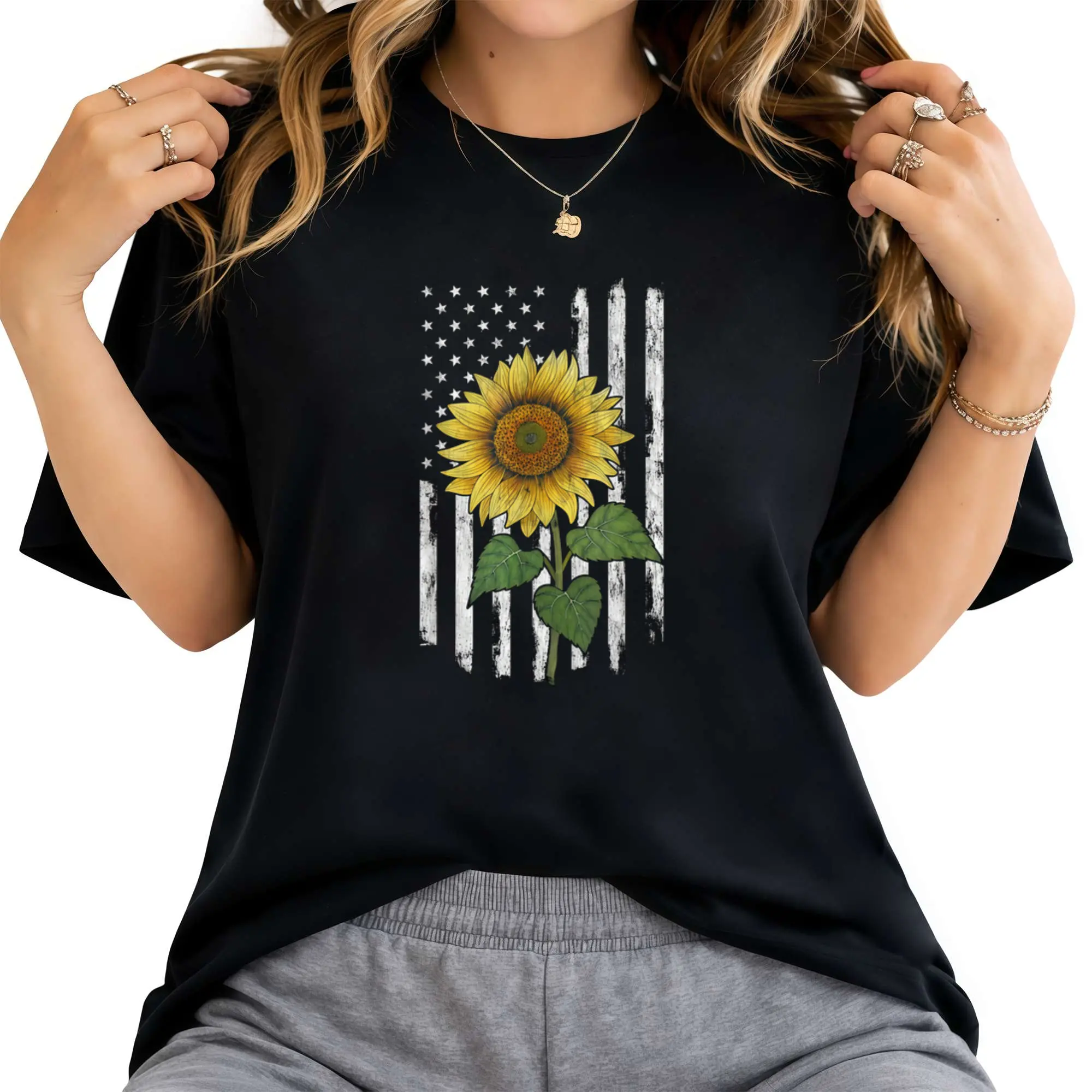 Distressed USA Flag American Flag Yellow Sunflower Summer T-Shirt