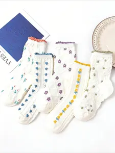 Women's Ruffle Socks, Casual Cute Novelty Socks, Breathable Crew Socks for Women Girls, 5 Pairs, Comfortable and Stylish