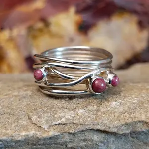Navajo Made Purple Spiny Oyster Shell Strand Ring by M.P. GJ-RNG-0196 Size 7