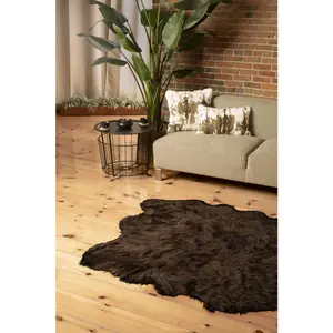 5' X 6' Chocolate Faux Sheepskin Shag Washable Area Rug