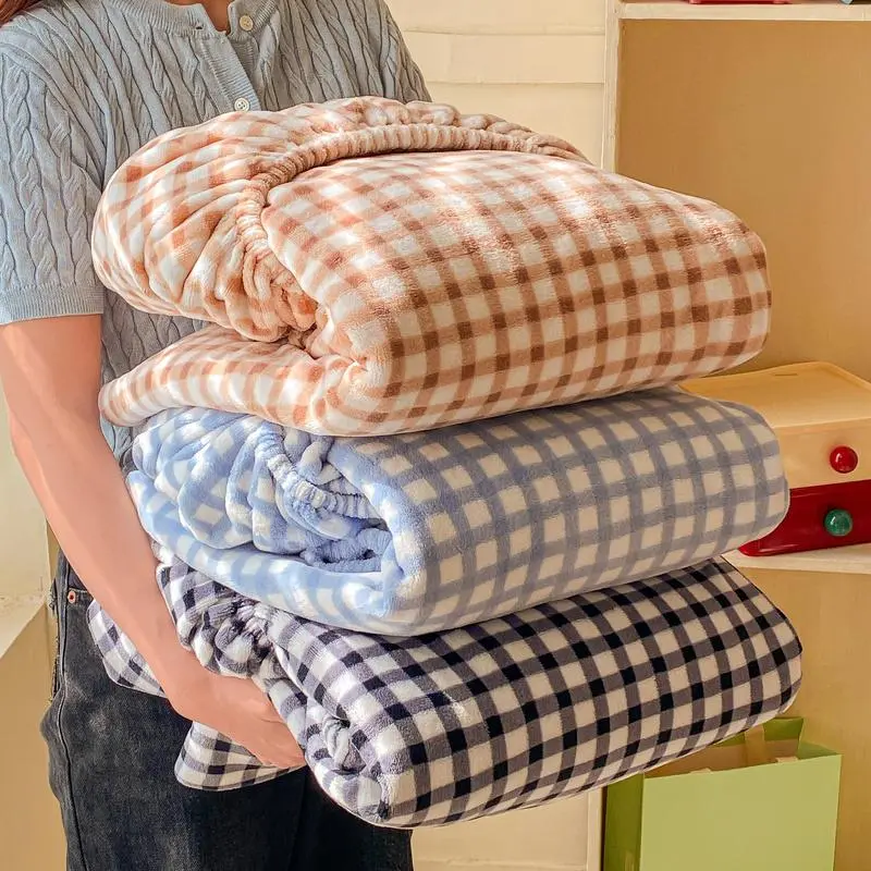 Plaid Pattern Fitted Sheet & Pillowcase Set, 2/3 Counts/set Including 1 Fitted Sheet & 1/2 Pillowcase without Filler, Soft Comfortable Bedding Set for Home Bedroom, Comfy Bed Sets, Bed Sheets, Bed Linens