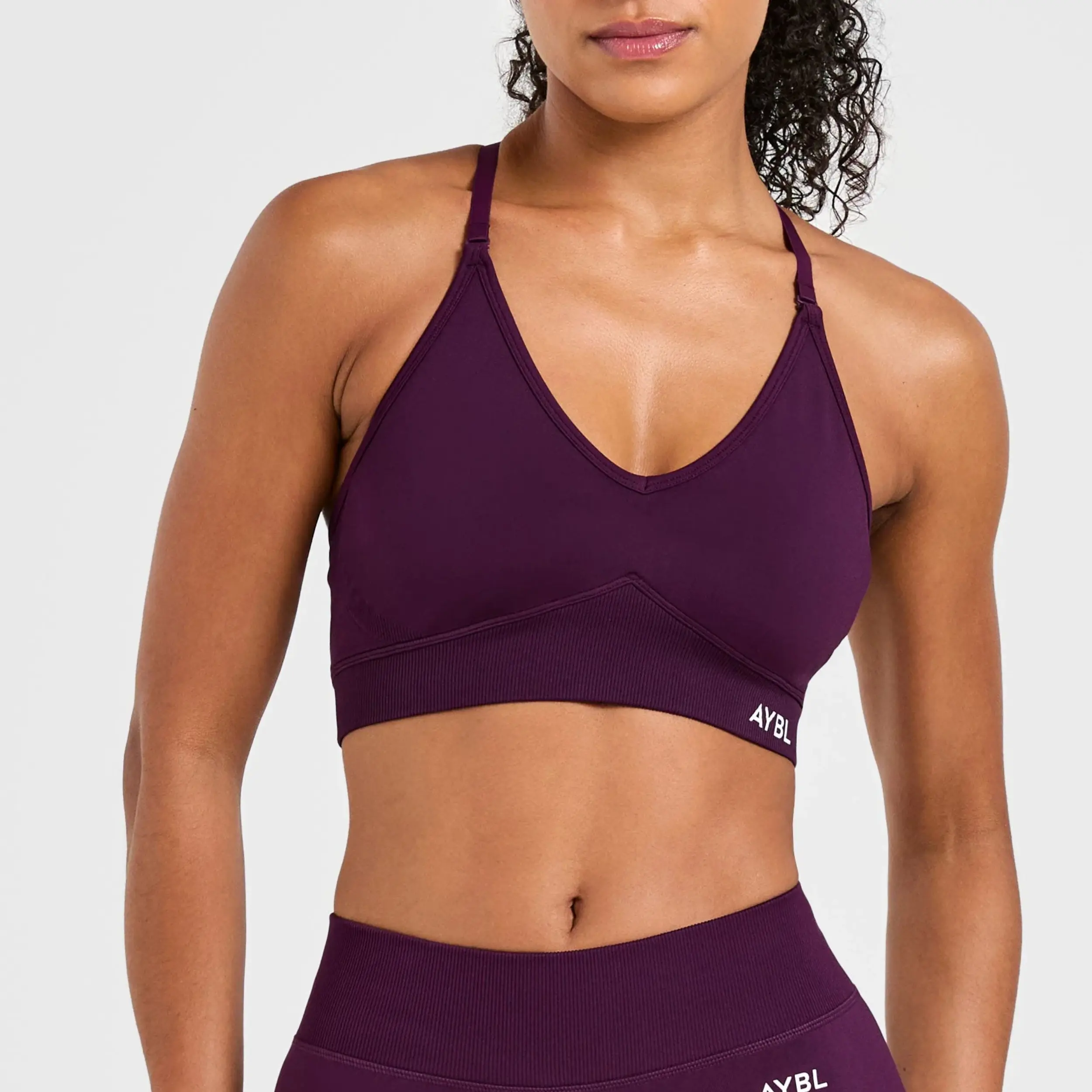 AYBL Adapt Seamless Sports Bra - Medium Support Gym Bra Designed For Training, Movement And Everyday Wear