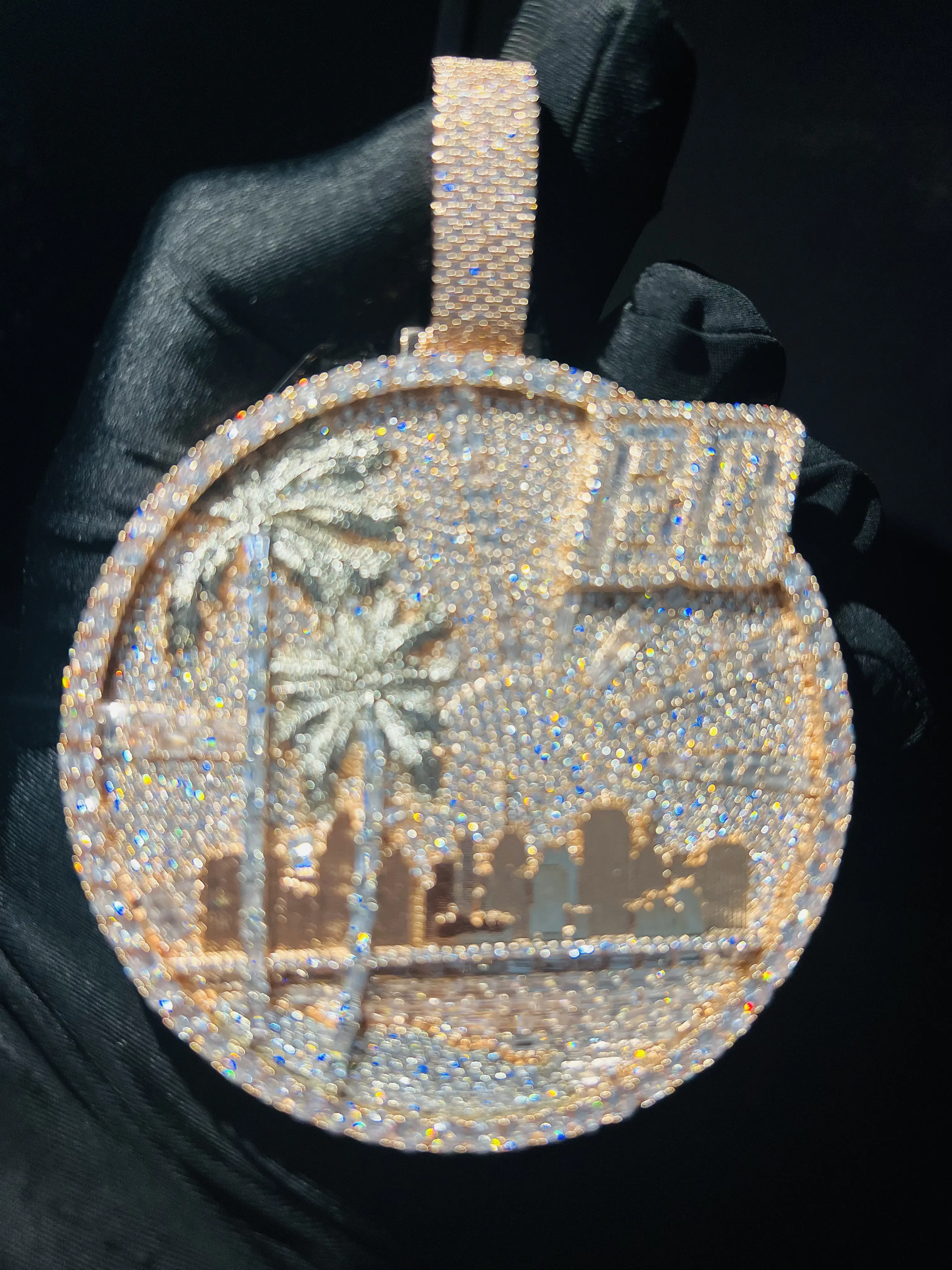 Rose gold plated custom natural round disc pendant sun rice bead hip hop ice crystal necklace gift for him. Luxurious quality, elegant Hawaiian vibe, hip hop commemorative gift.