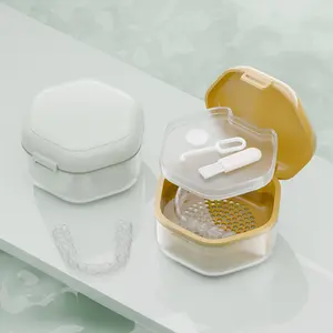 Orthodontic Braces Case Invisible Braces Teeth Straightening Retainer Storage Box Portable Box Denture Storage Cleaning Box Retainer Box Storage Washable Box Transparent Braces Home Mouthguard Storage Box Holder Travel Office
