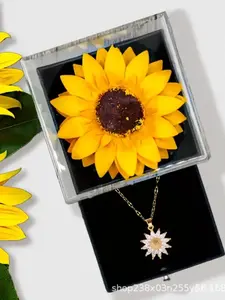Sunflower Design Necklace & Gift Box Set, 1 Set Artificial Sunflower Gift Box for Girlfriend Wife Mom Friend Sister, Party Gifts for Women