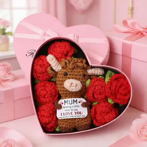 Mother's Day Valentine's Gift Handmade Rose Bouquet Highland Cow Box, Perfect Birthday Present for Wife Girlfriend, Unique Heartfelt Message, Beautiful Gift Box