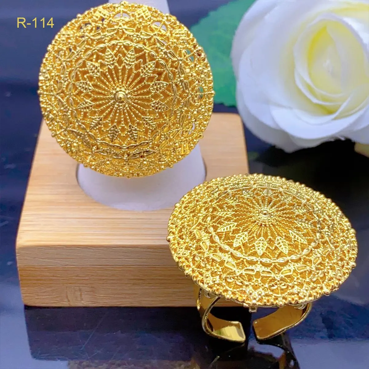 Ethiopia Arab Dubai Gold Plated Large Women Rings 24K Gold Color Luxury Big Ring Jewelry Suitable For Wedding And Party Gifts
