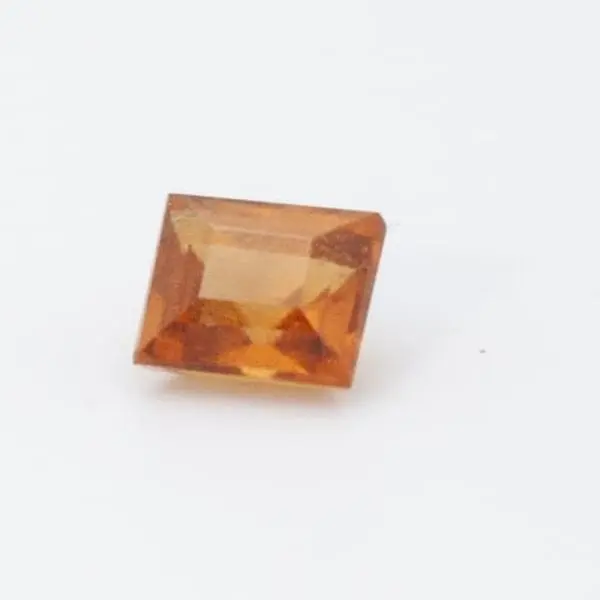 1.2ct Orange Citrine VVS Asscher Shape (5.9x5.3x3.9 mm) Unheated gemstone from Sri Lanka