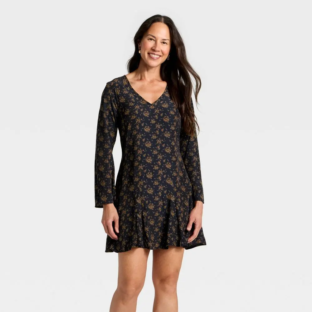 Universal Thread Women's Bell Sleeve V-Neck Mini A-Line Dress - Navy Blue Floral