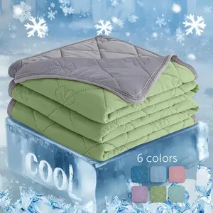 Cooling Summer Blanket, Lightweight Breathable Silky Soft Throw Blanket, Comfortable Bedding for Home Office Travel, Perfect Gift for Loved Ones, Summer Cooling Blankets, Soft Cozy Blanket, Reversible Cooling Blanket