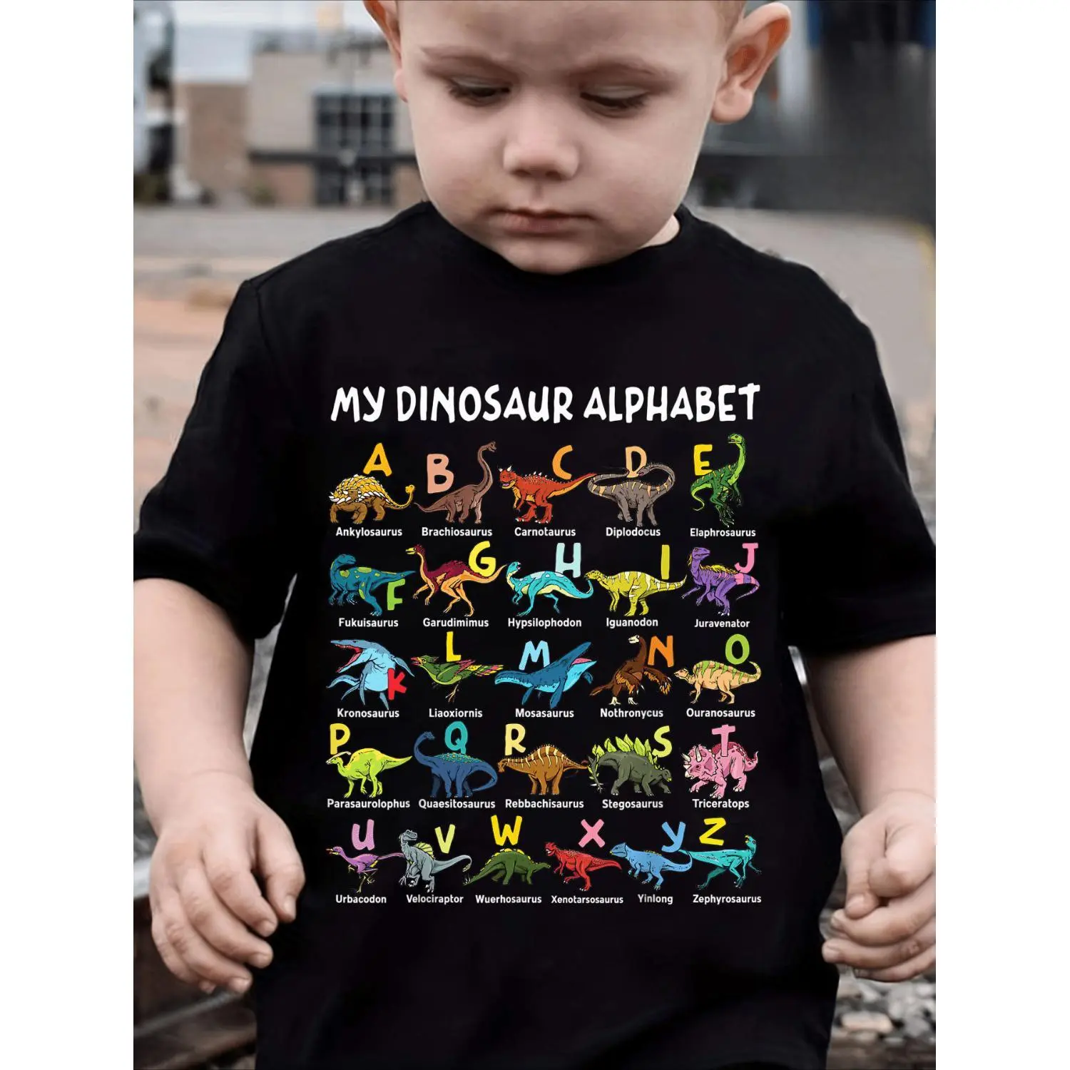 Boys' Girls Stylish Summer T-Shirt - Cartoon Dinosaur Alphabet Print, Breathable Fabric, Kid-Friendly Character Print Shirt, Breathable Fabric Shirt