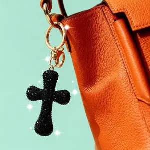 Cross Keychain 3D Large Cross Metal Loop Anti-Loss Keychain, Christian Keychain with Sparkling Rhinestones, Unisex Gift for Friends and Family