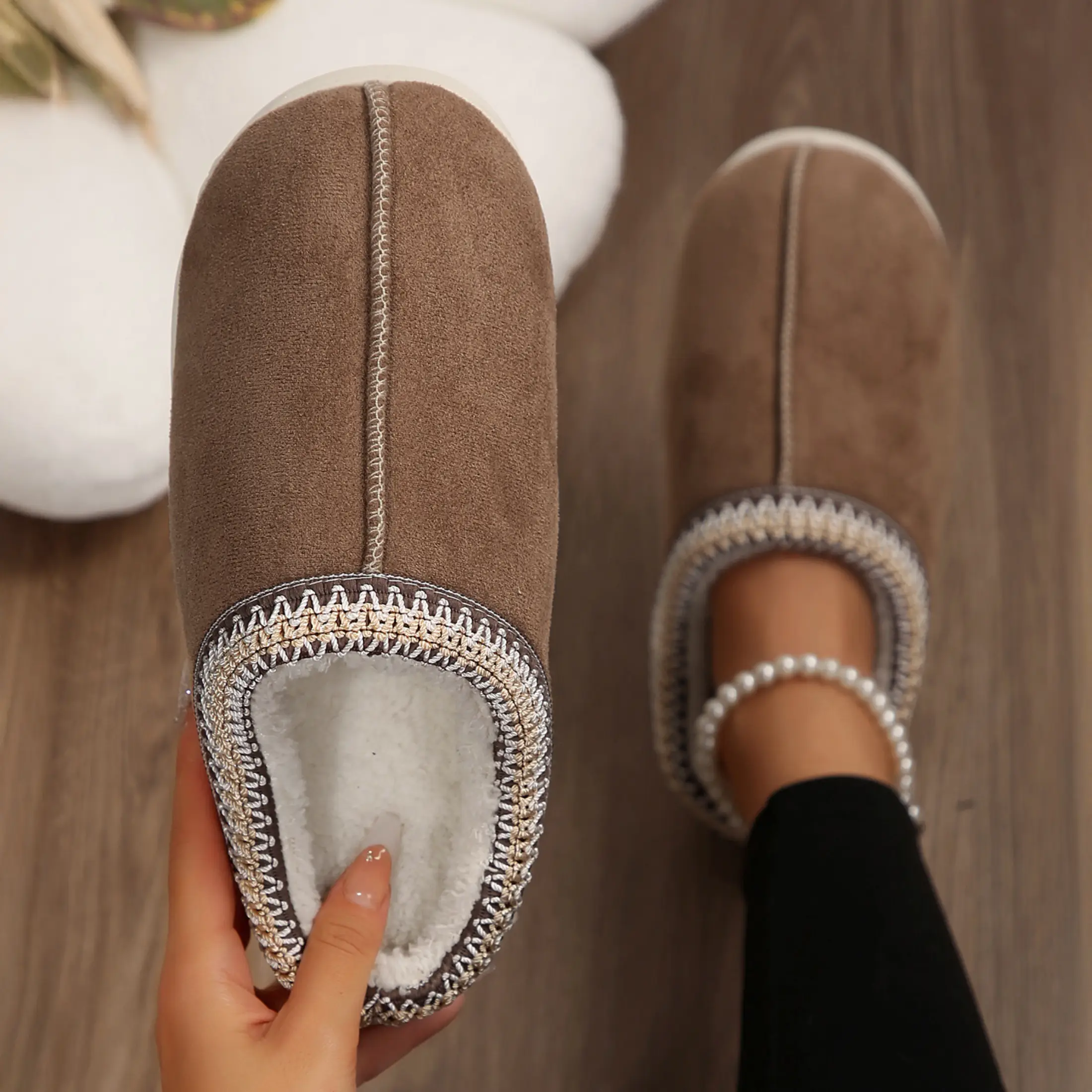 Women's Suede House Slippers Slip on Fuzzy Slippers with Faux Lining Indoor Outdoor Home Shoes with Rubber Sole