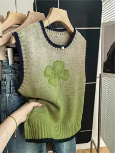 1 Piece + Women's Spring & Summer Back-to-School Casual Loose Crew Neck Sleeveless Knit Top with Color Block, Dark Blue Trim, Gradient Print and Four-Leaf Clover Pattern - Perfect for Outerwear, Can Be Worn Alone or Layered with a Vest Womenswear