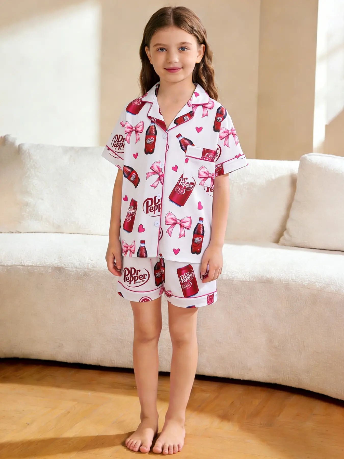2-piece Valentine's Day children's set, Pajama Sets, Sleepwear Pajamas, Heart pattern sleepwear, girl's white base with full bow and heart print, short-sleeved top with small pockets, elastic waistband, home daily wear and leisure